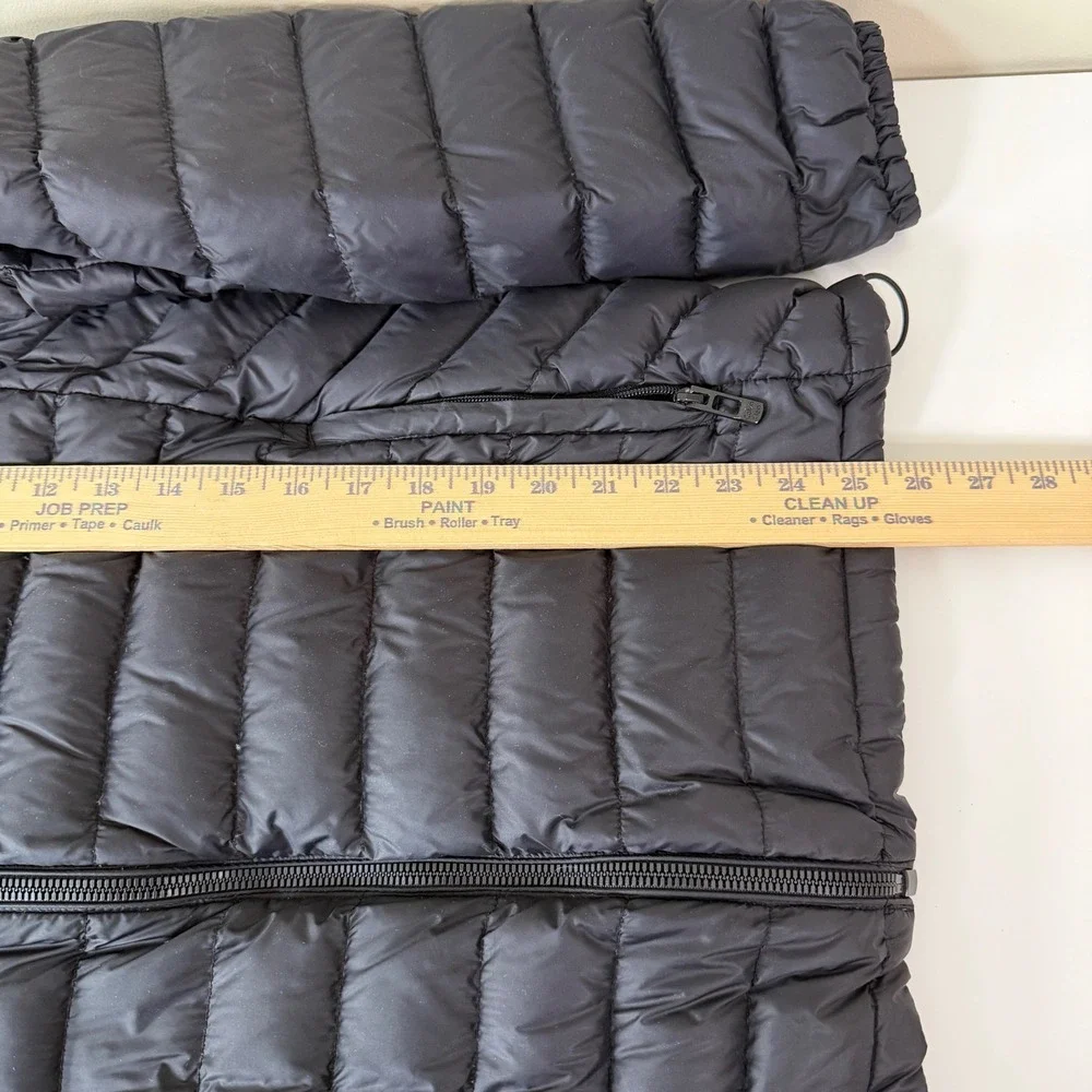 Calvin Klein Mens Puffer Jacket Large Packable Down Quilted Lightweight Travel